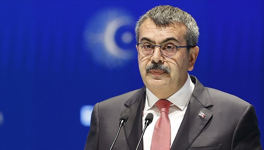 Bakan Tekinden 27 Nisan e-muhtırasına ilişkin paylaşım Bakan Tekinden 27 Nisan e-muhtırasına ilişkin paylaşım