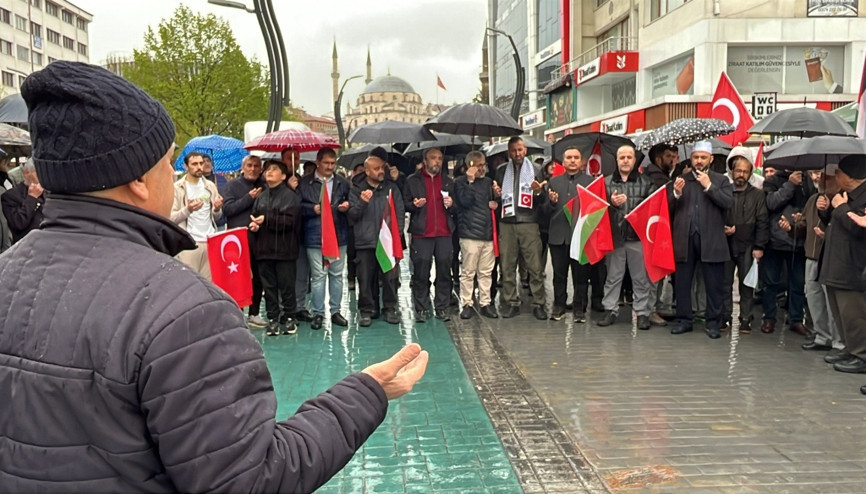 Sumud Filosu’na yapılan saldırı protesto edildi