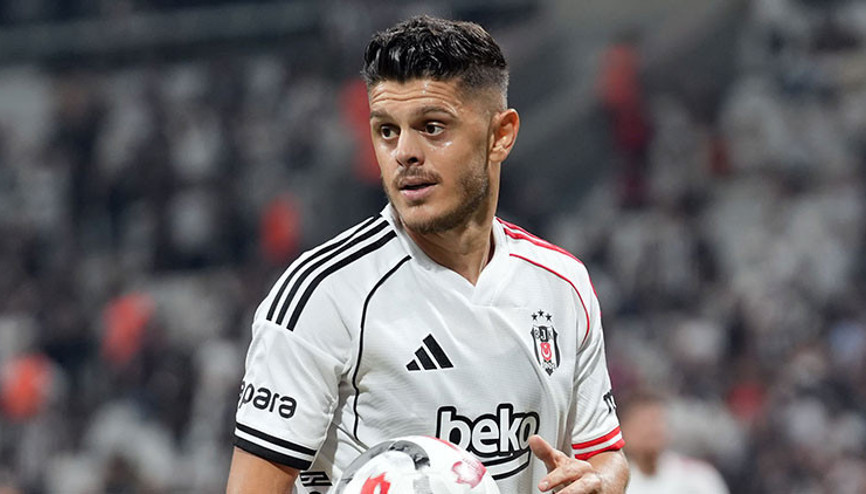 Beşiktaşta maç öncesi Rashica sakatlandı