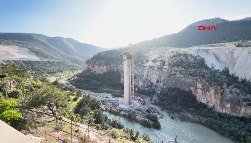 Silifke-Mut-Sertavul Yolunun yüzde 49u tamamlandı Silifke-Mut-Sertavul Yolunun yüzde 49u tamamlandı