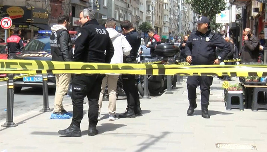 Şişli’de korkunç olay Kayınvalide gelinini silahla vurarak öldürdü Şişli’de korkunç olay Kayınvalide gelinini silahla vurarak öldürdü