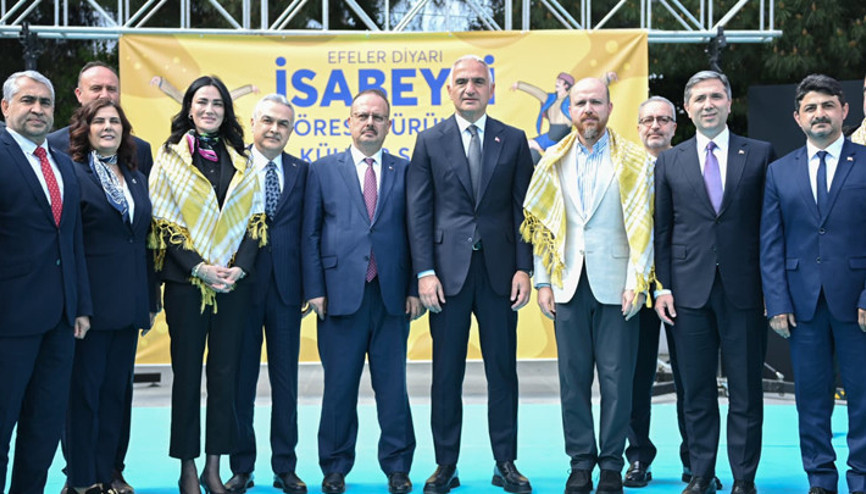 Aydın’ın emeği, kültürü ve mirası festivalle sahneye çıktı Bakan Ersoy: Bu topraklar değer üreten bir medeniyetin merkezidir