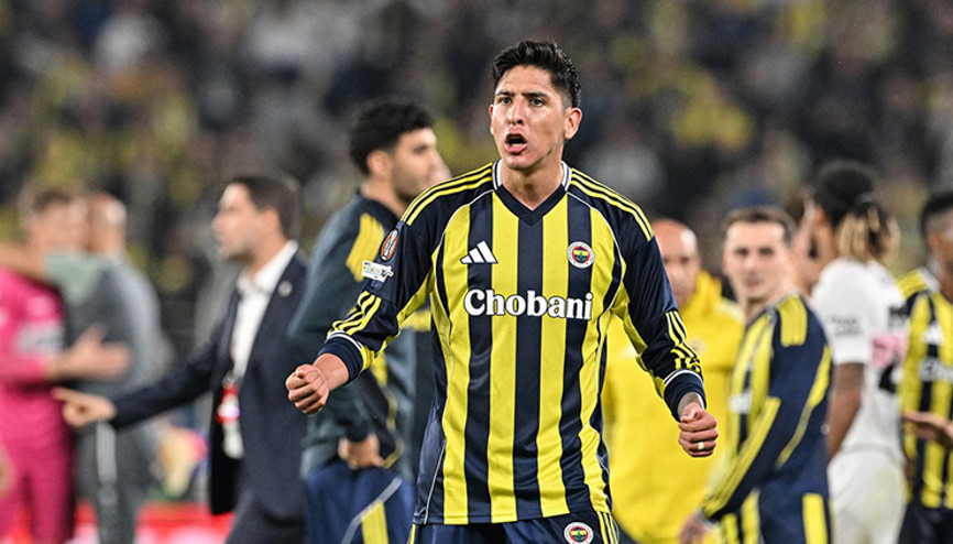 Fenerbahçede ıslıklanan Edson Alvarezden gece yarısı paylaşım