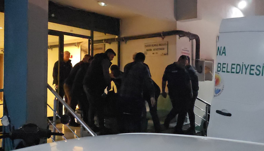 Evine gelen eski çalışan tarafından öldürüldü