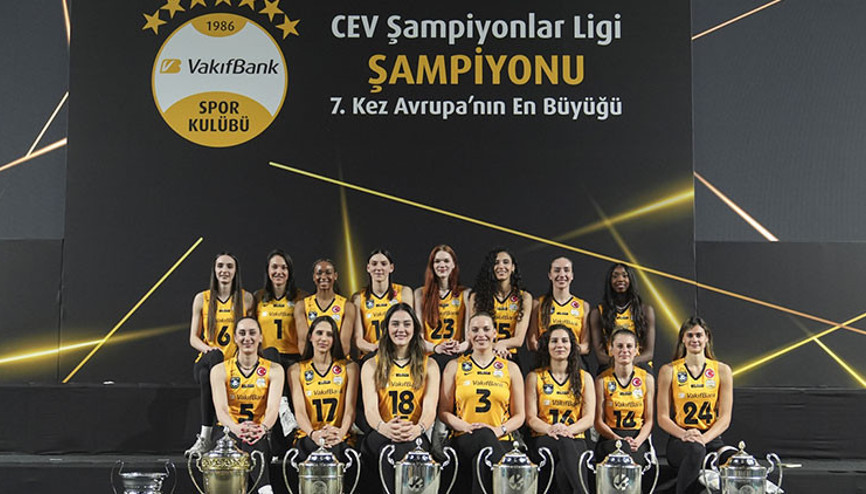 Gözü yaşlı şampiyonlar