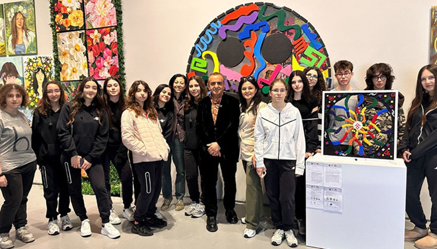 Çocuk ve Gençlik Sanat Bienali 110 bin ziyaretçiyi ağırladı Çocuk ve Gençlik Sanat Bienali 110 bin ziyaretçiyi ağırladı