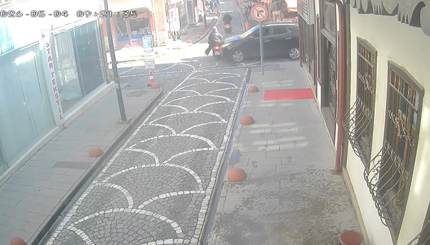 Tokat’ta cip ile motosikletin çarpıştığı kaza kamerada
