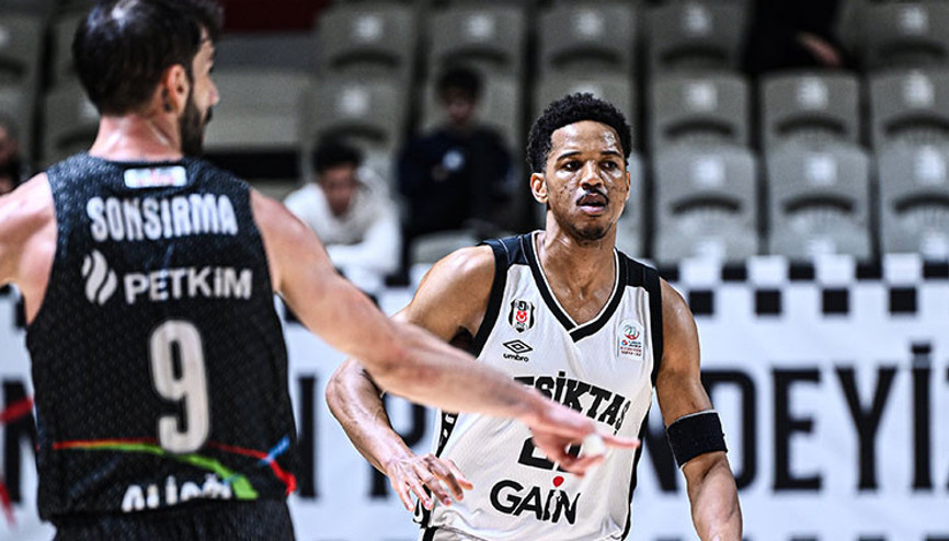 Beşiktaş GAİN, Aliağa Petkimsporu 81-69 mağlup etti