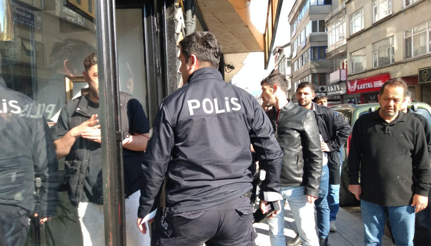 Eski kız arkadaşının akrabalarının saldırısına uğradı: 2 yaralı