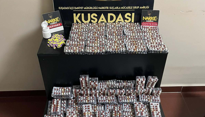 Kuşadasında uyuşturucu operasyonu; 4 tutuklama