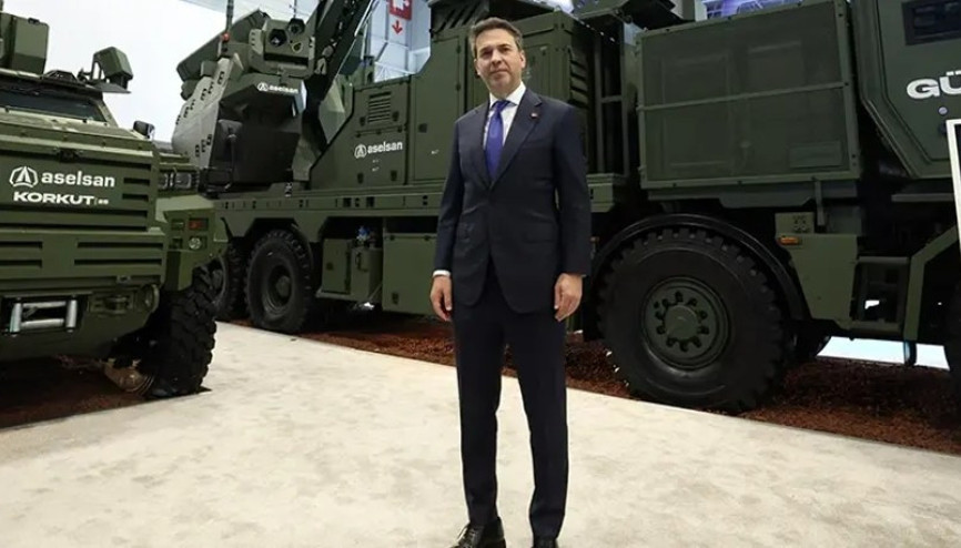 Enerji ve Tabii Kaynaklar Bakanı Bayraktar, SAHA 2026yı ziyaret etti