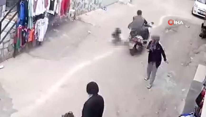 Gaziantepte feci kaza: Motosikletiyle küçük kıza çarpıp kaçtı