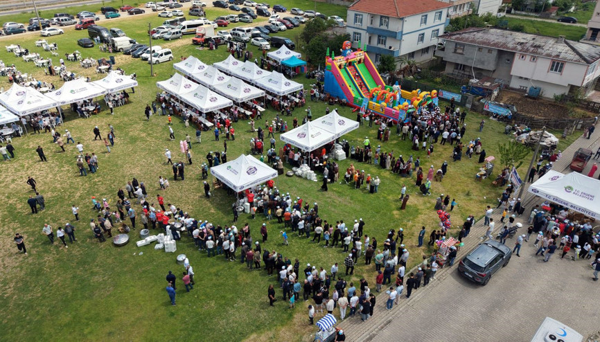Bolluk ve Keşkek Şenliğinde 2 ton keşkek, 1 saatte tükendi