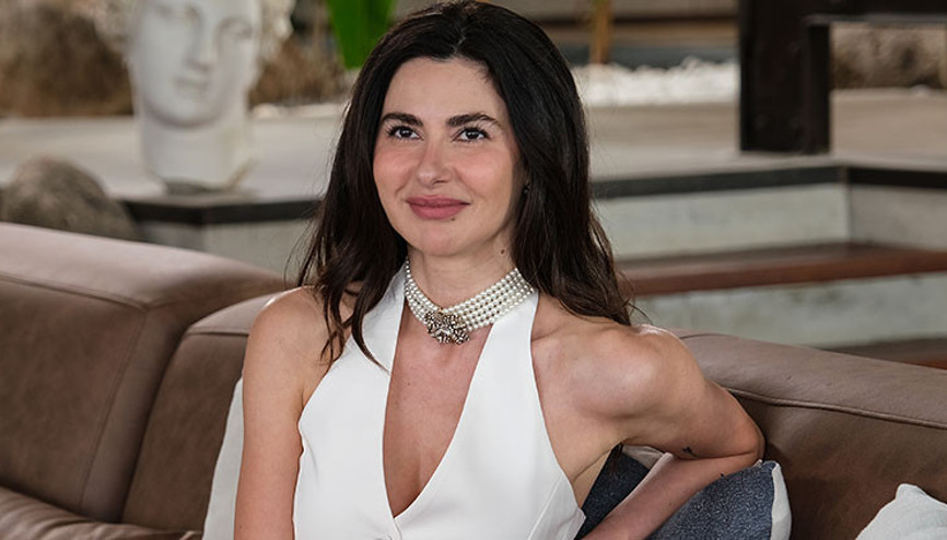 Nesrin Cavadzade: Aşk olmasa hiçbir şey sürmüyor