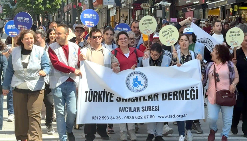 Avcılarda engellilerden farkındalık yürüyüşü