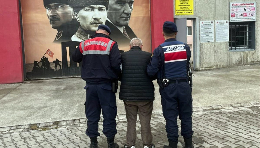 Sakarya’da uyuşturucu operasyonu: 2 tutuklama Sakarya’da uyuşturucu operasyonu: 2 tutuklama