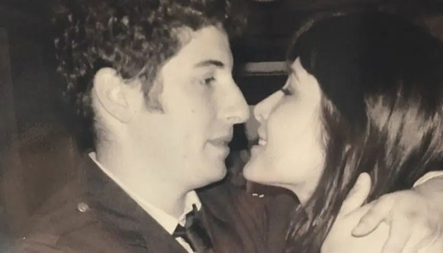 Ünlü çiftin 18 yıllık evliliği bir çırpıda bitti