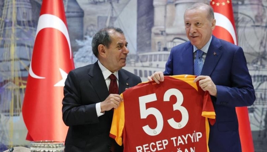 Cumhurbaşkanı Erdoğan, Süper Lig şampiyonu Galatasarayı kabul etti