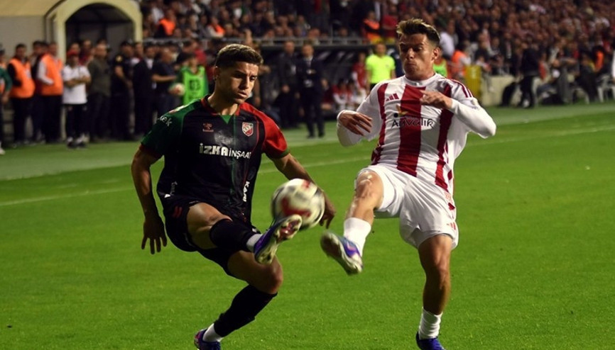 Egenin play-off kabusu