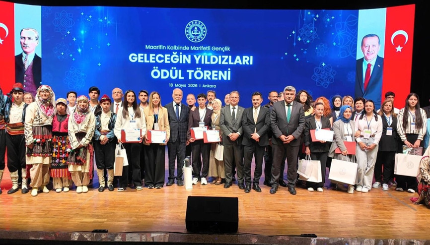 Meslek lisesi öğrencilerinin eserlerine ödül