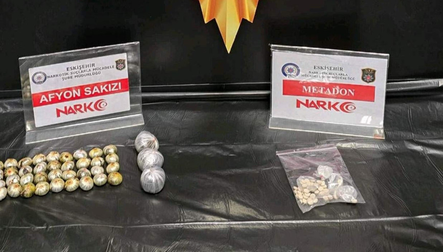 Eskişehirde uyuşturucu operasyonu Midesinde uyuşturucu madde bulunan şüpheli tutuklandı