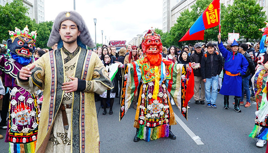 Berlin’de Kültürler Karnavalı 30 Yaşında Berlin’de Kültürler Karnavalı 30 Yaşında