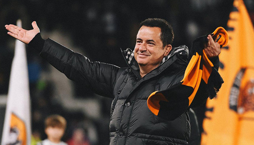 Hull City tarih yazmaya hazır Premier Lig için dev final canlı yayınla TV8’de