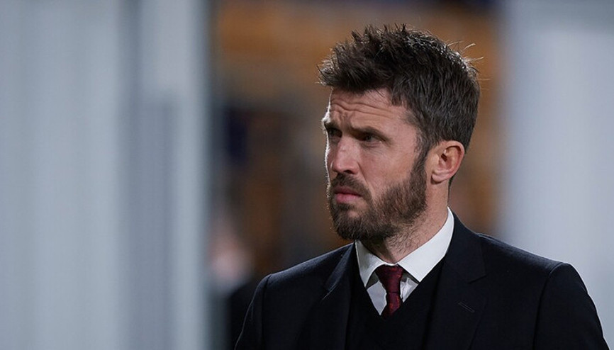 Manchester United Michael Carrick ile sözleşme imzaladı