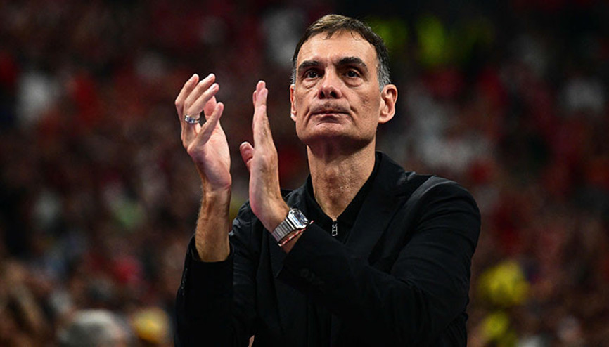 Olympiakos Başantrenörü Georgios Bartzokastan Fenerbahçe yorumu