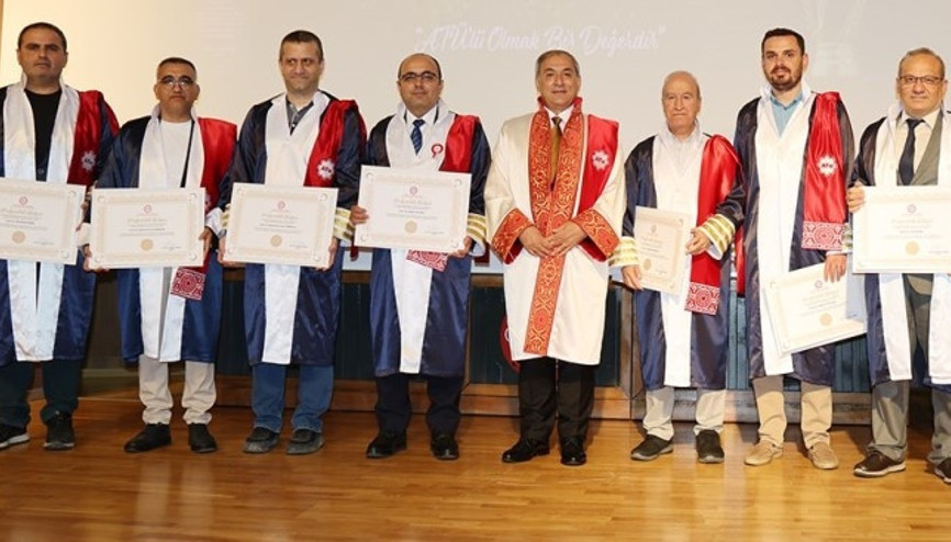 ATÜ 15. Yılını kutladı ATÜ 15. Yılını kutladı