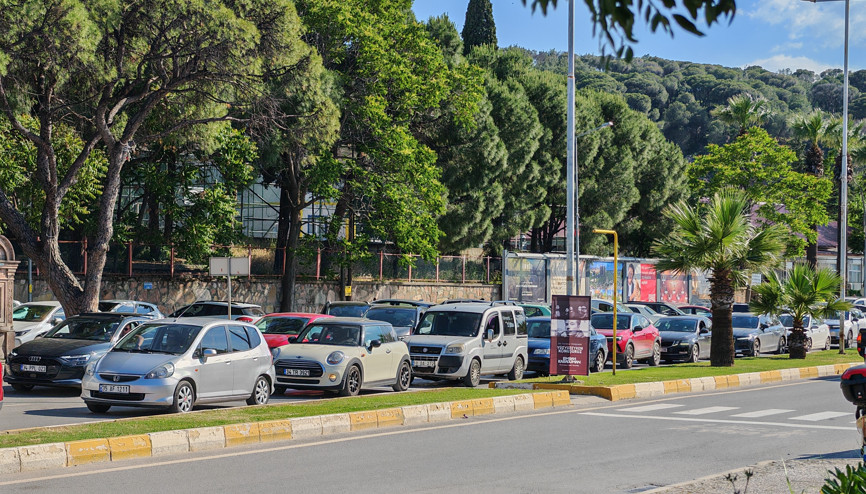 Ayvalık’ta Kurban Bayramı dolayısıyla polis önlemlerini artırdı