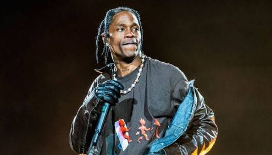 Travis Scott ve Kanye West ilk kez DJ kabininde birlikte