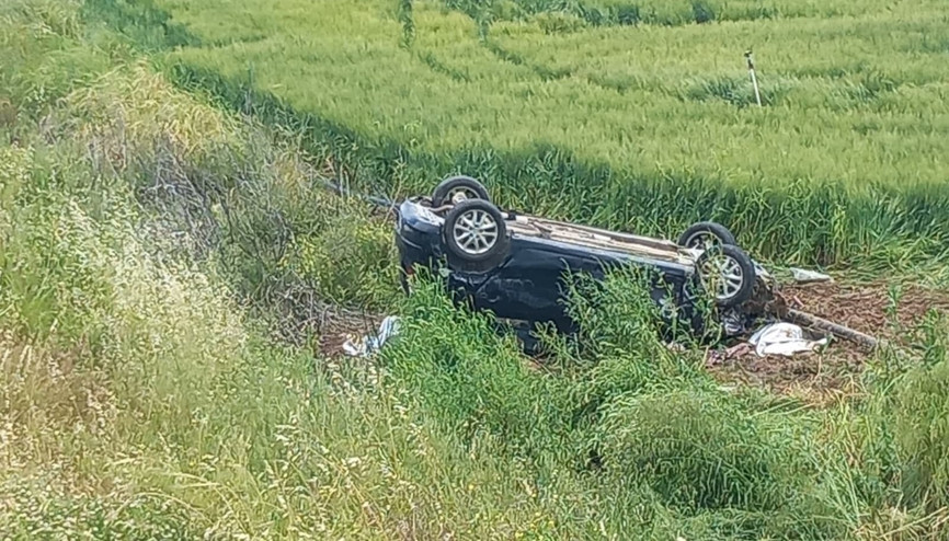 Diyarbakırda otomobiller çarpıştı: 1 ölü, 4 yaralı Diyarbakırda otomobiller çarpıştı: 1 ölü, 4 yaralı