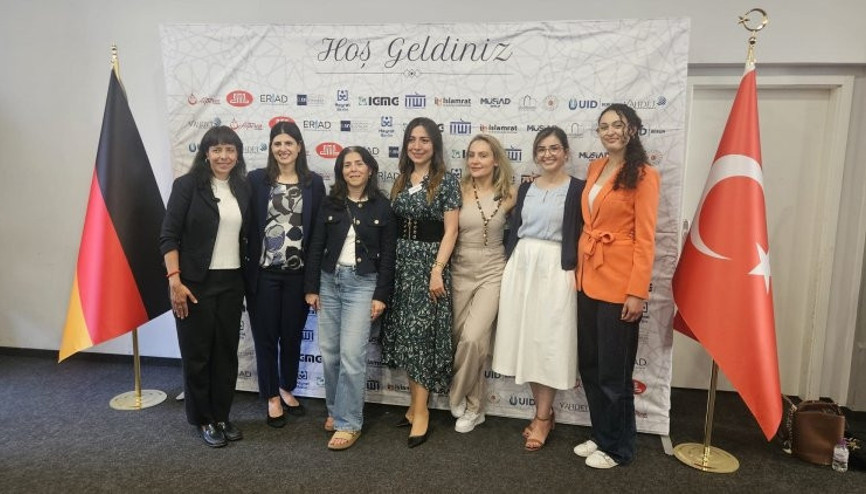 Berlinli Türkler bayramda buluştu
