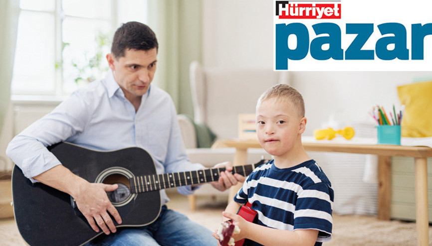 Bu terapi sesle, ritimle ve doğaçlamayla ilerliyor