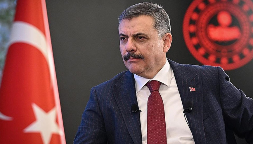 Bakan Çiftçi uyardı: Emniyet kemerinizi hem ön hem arka koltukta takın