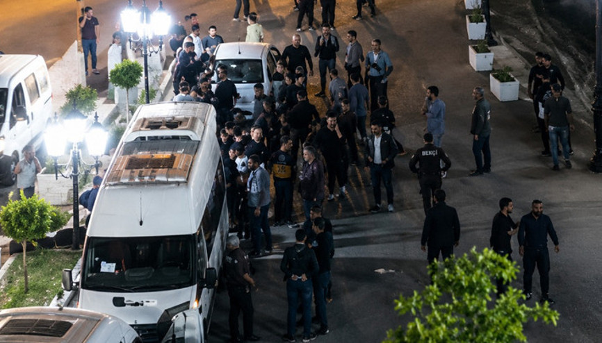 Kına gecesinde gelin ve damat tarafı arasında kavga: 8 yaralı