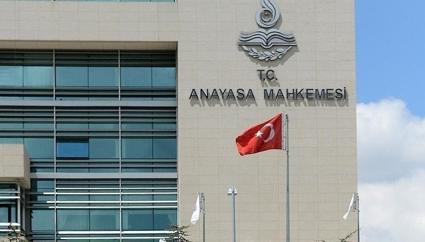 Süresiz nafaka kalktı mı Süresiz nafaka ne zaman bitecek 2026 AYMden süresiz nafaka kararı detayları
