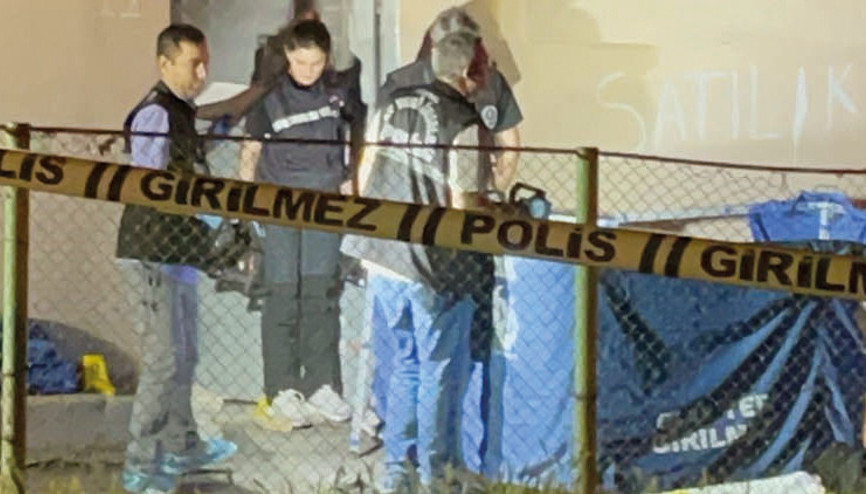 Eniştesi ve kardeşine kurşun yağdırdı