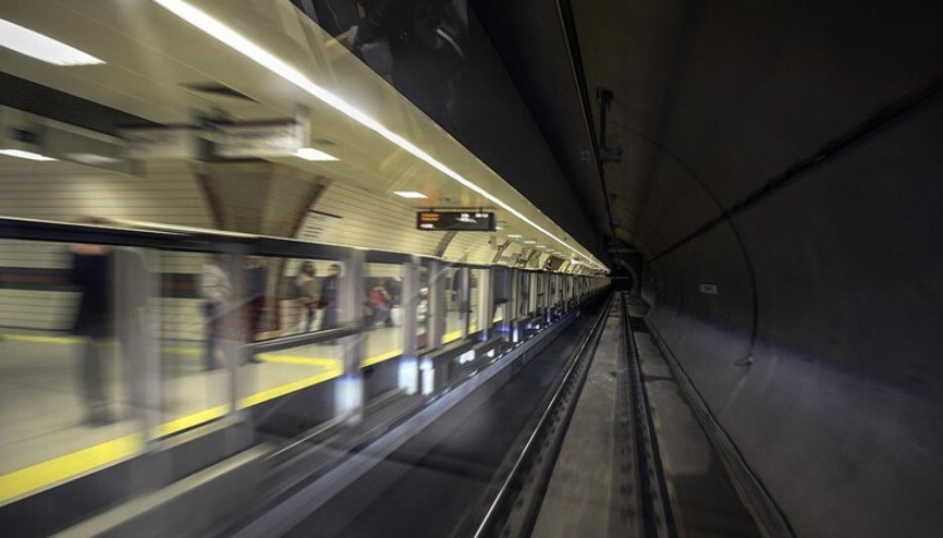 İstanbulda M 7 Metro Hattı’nda arıza