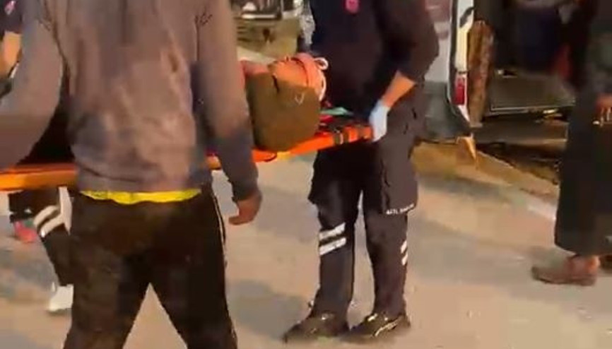 Tarım işçilerini taşıyan minibüs şarampole devrildi: 1i ağır 4 yaralı