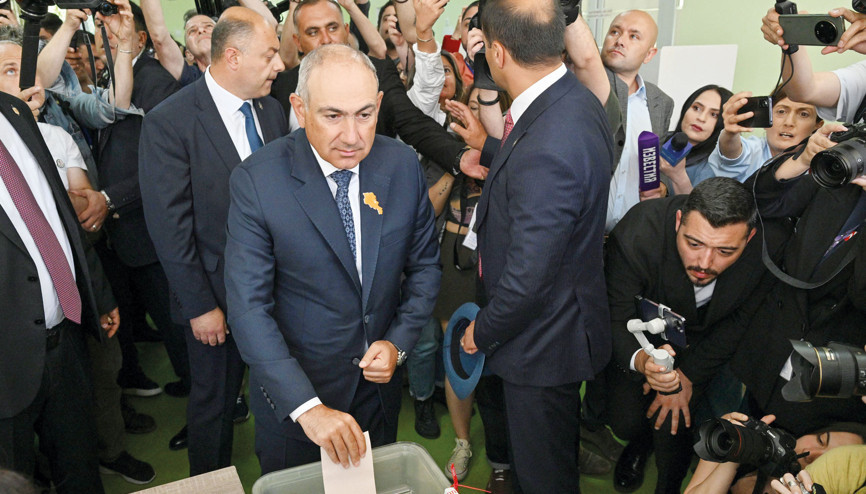 Ermenistan bir kez daha Paşinyan dedi... Ankara’ya sıcak mesaj