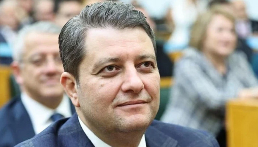 İYİ Parti’den istifa eden Ersin Beyaz, AK Parti’ye katıldı
