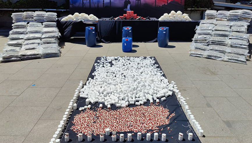 İstanbul merkezli 4 ilde uyuşturucu operasyonu: 1 ton 285 kilo uyuşturucu ele geçirildi