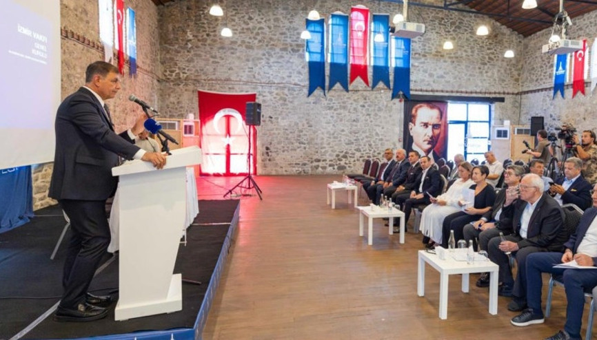 İzmir sahneye çıkıyor