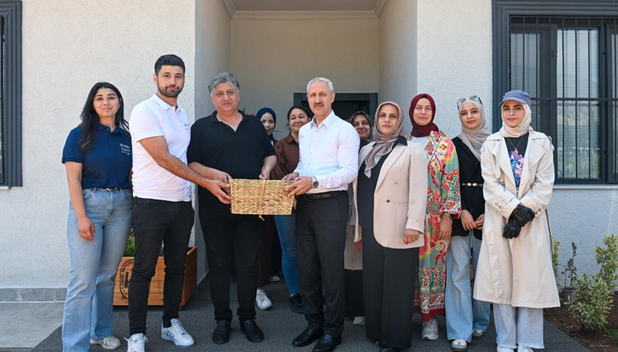 Asi Nehri’nin istilacı su sümbülleri ekonomiye kazandırılıyor