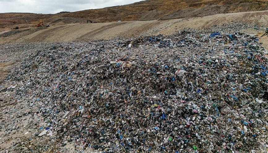 Çöp döküm sahasında yeni doğmuş bebek cesedi bulundu