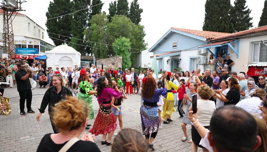Çeşme Ildırda mübadiller ikinci kez buluştu