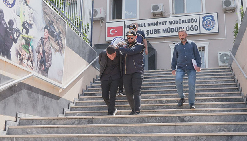 Büyükçekmece Adliyesindeki hırsızlık 2 şüpheli adliyeye sevk edildi Büyükçekmece Adliyesindeki hırsızlık 2 şüpheli adliyeye sevk edildi