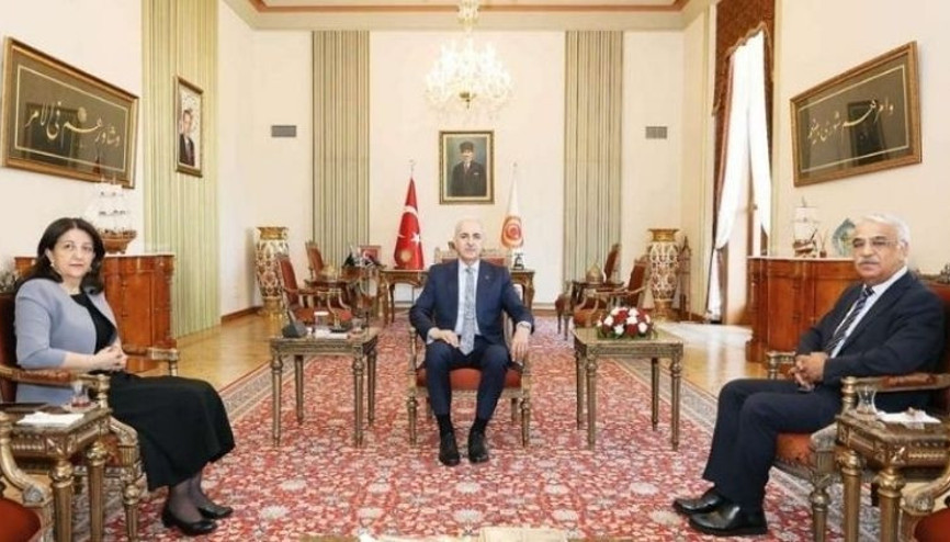 ‘Kod Yasa’ Görüşmesi… Kurtulmuş’a DEM Parti ziyareti